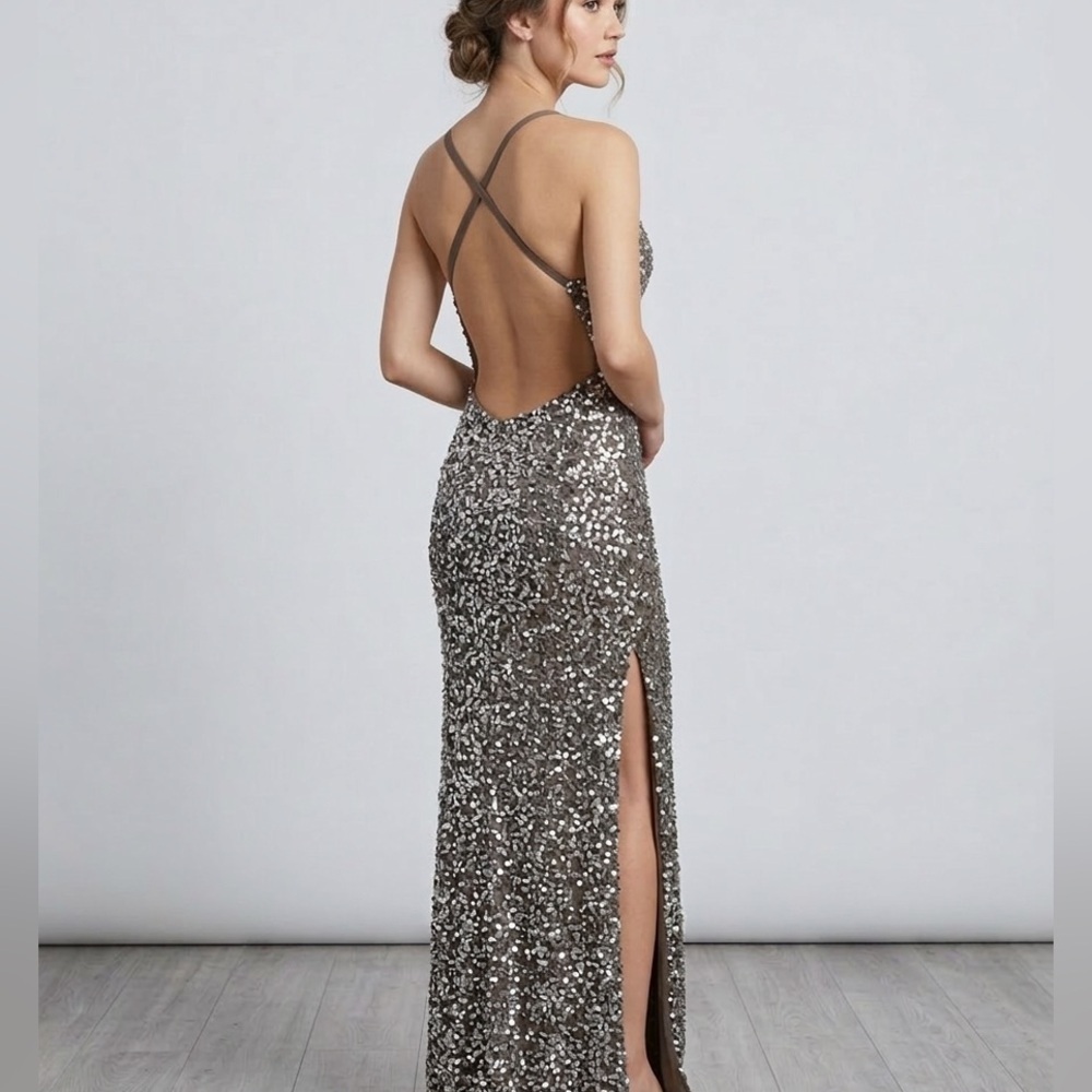 Scala Silver Sequin Backless Evening Gown- size 00